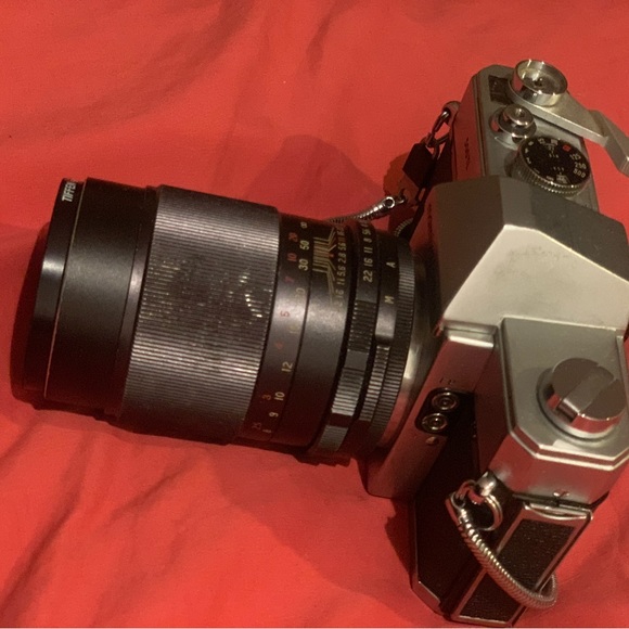 Mamiya Sekor 35mm Film Camera 500 TL with Metal Strap - Picture 4 of 9
